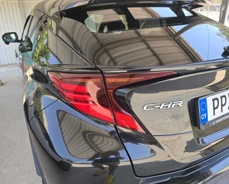 2021 Toyota C-HR 1,8L 2021 Cyprus