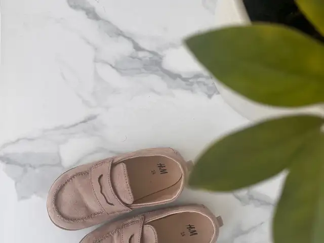H&m kids loafers size 24, Larnaca — Larnaka - Skala