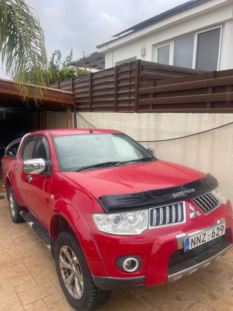 Mitsubishi L200 2,5L 2012