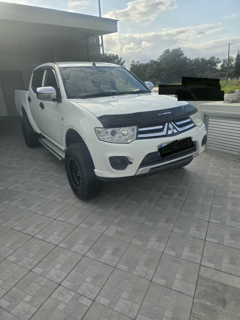 Mitsubishi L200 2,5L 2015