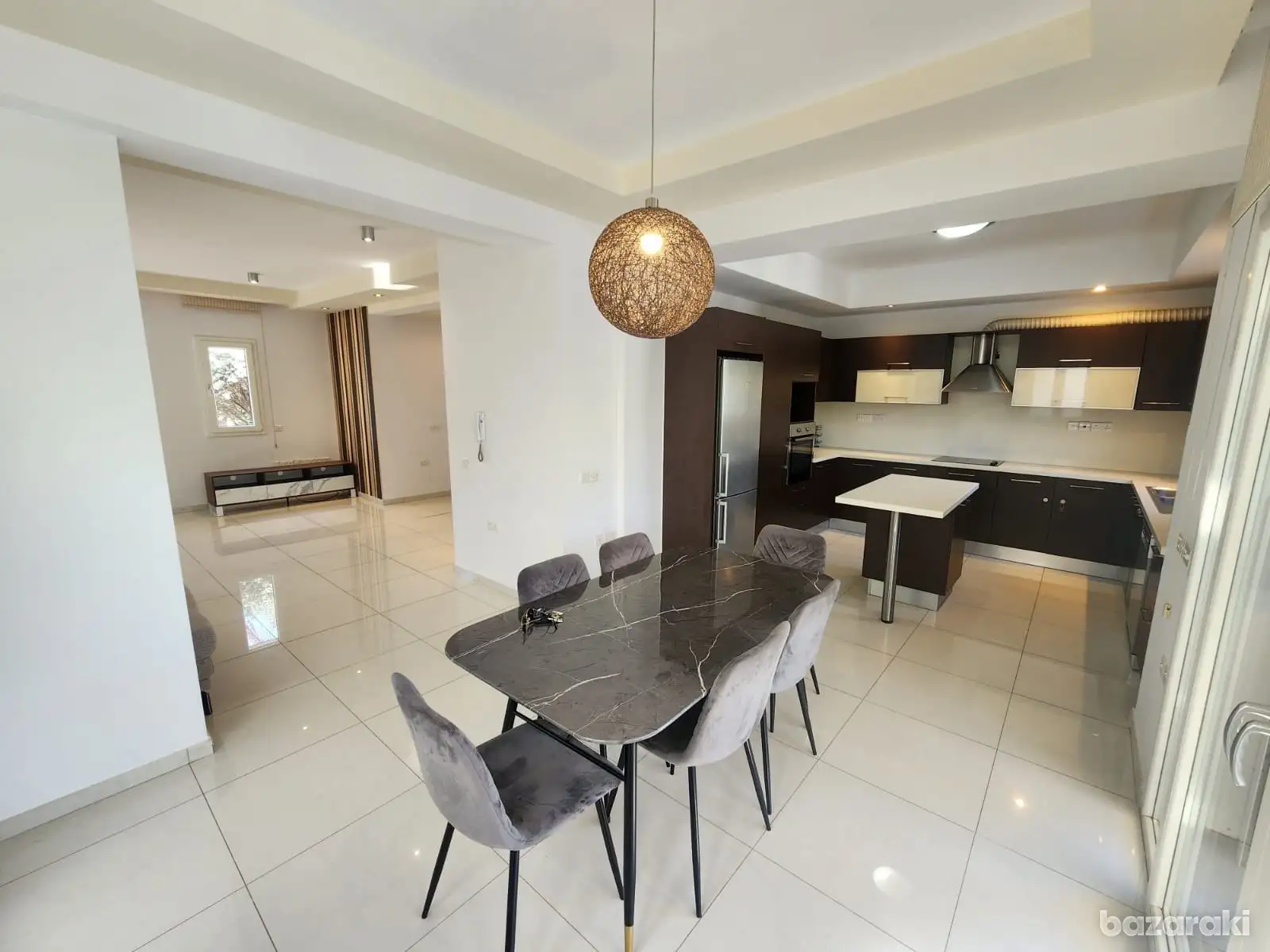 House, 3 bedrooms — 4