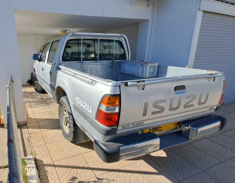 2001 Isuzu Pick-up 3,1L 2001 Cyprus