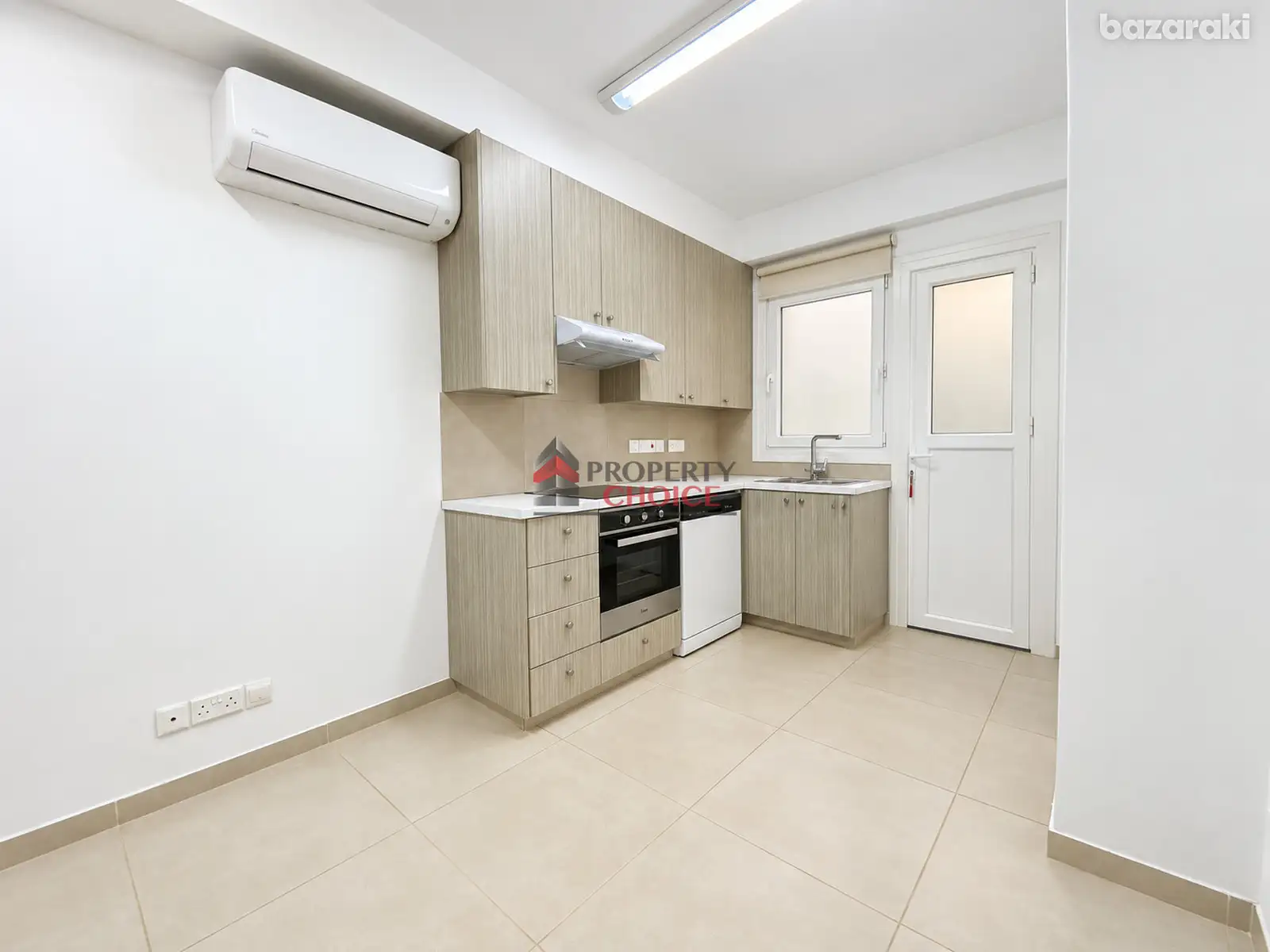 House, 2 bedrooms — 3