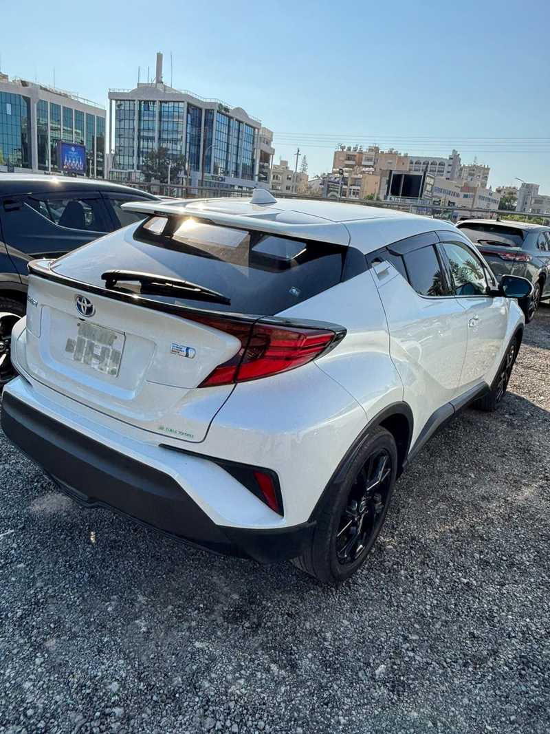 2022 Toyota C-HR 1,8L 2022 Cyprus
