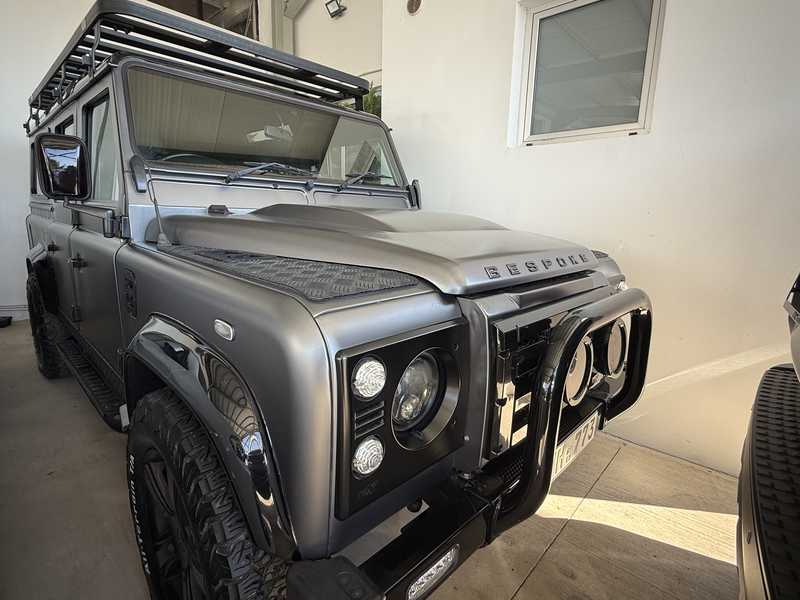 2013 Land Rover Defender 2,2L 2013 Cyprus