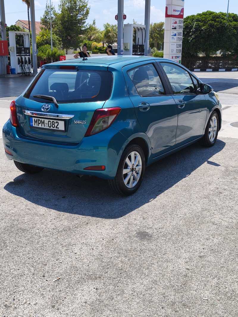2014 Toyota Yaris 1,4L 2014 Cyprus