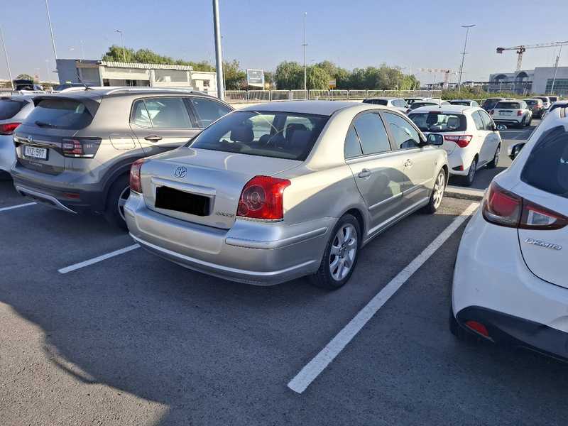 2005 Toyota Avensis 2,0L 2005 Cyprus