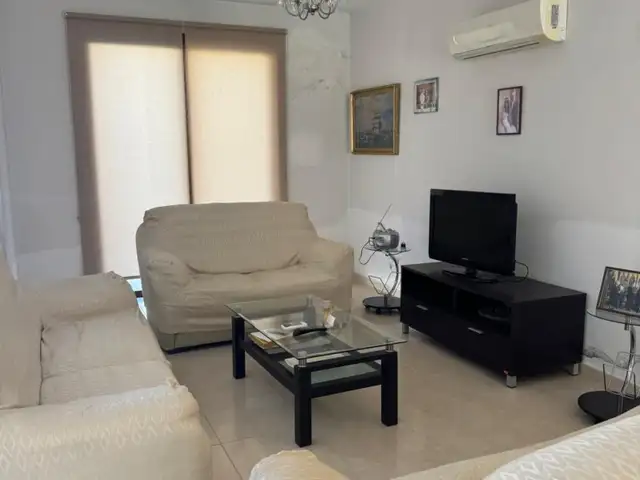 4-bedroom detached house for sale, Larnaca — Alethriko