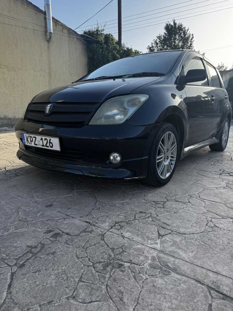 Toyota Ist 1,3L 2003
