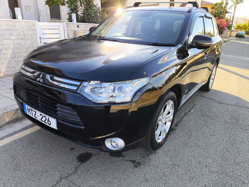 Mitsubishi Outlander 2,2L 2013