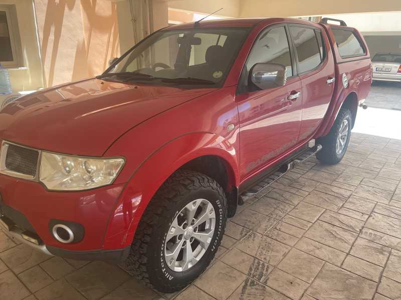 Mitsubishi L200 2,4L 2013