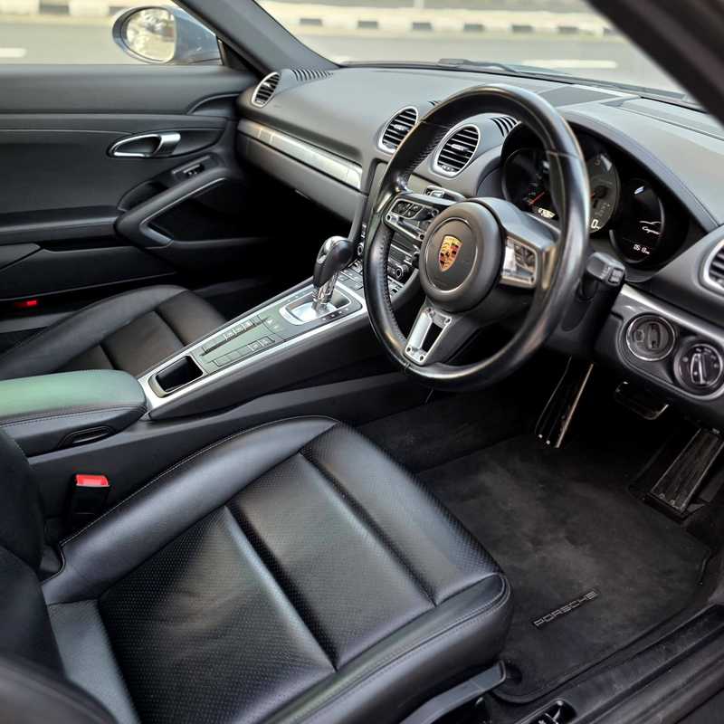 2018 Porsche 718 2,5L 2018 Cyprus