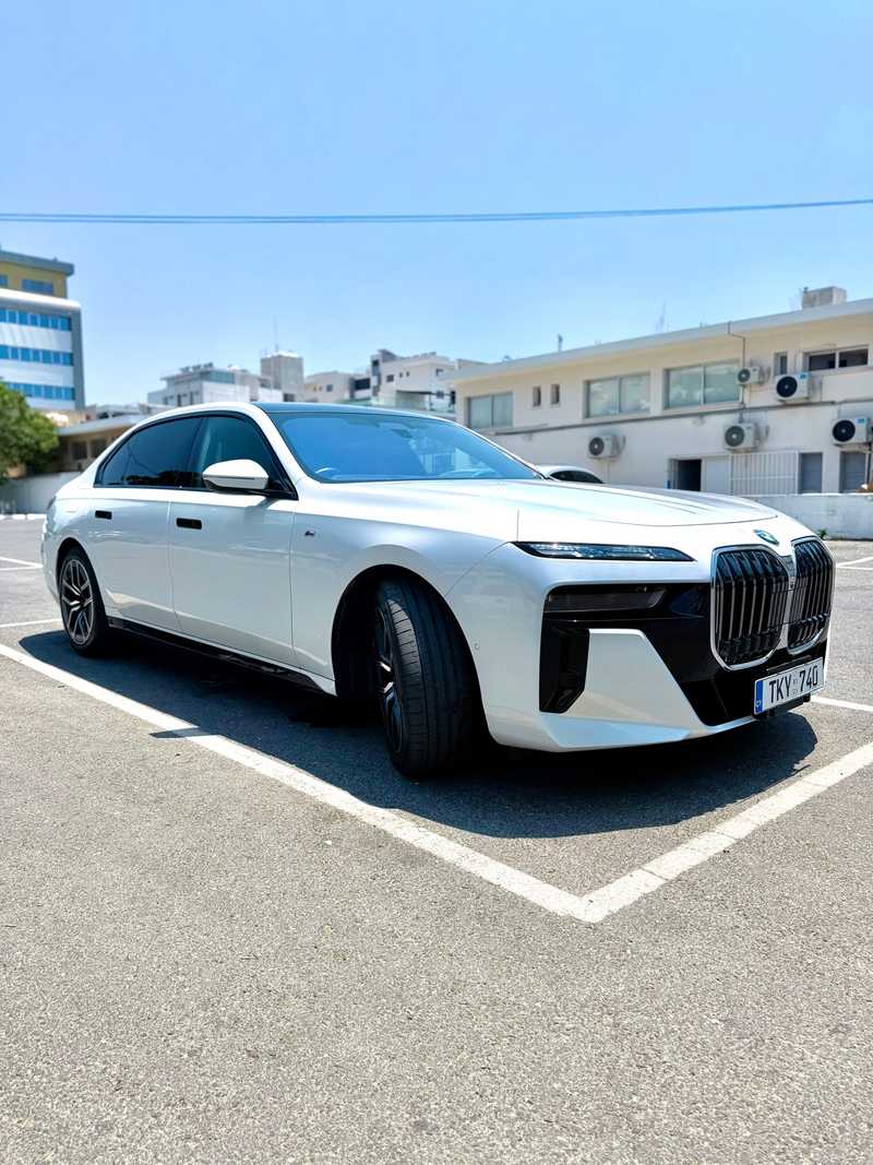 2023 BMW 7-Series 3,0L 2023 Cyprus
