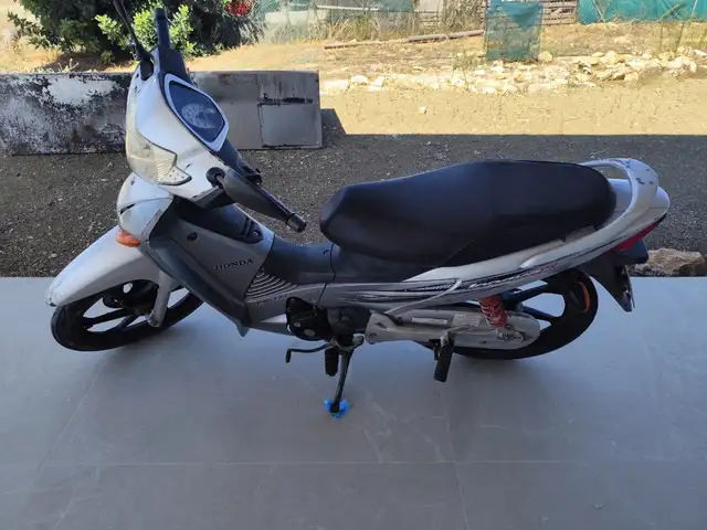 Honda innova 125, Paphos — Polis Chrysochous - 3