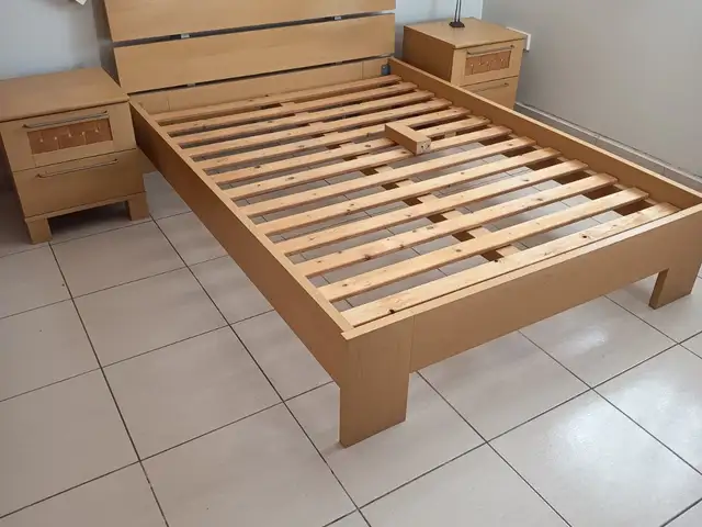Double bed frame, Επαρχία Πάφου — Πέγεια
