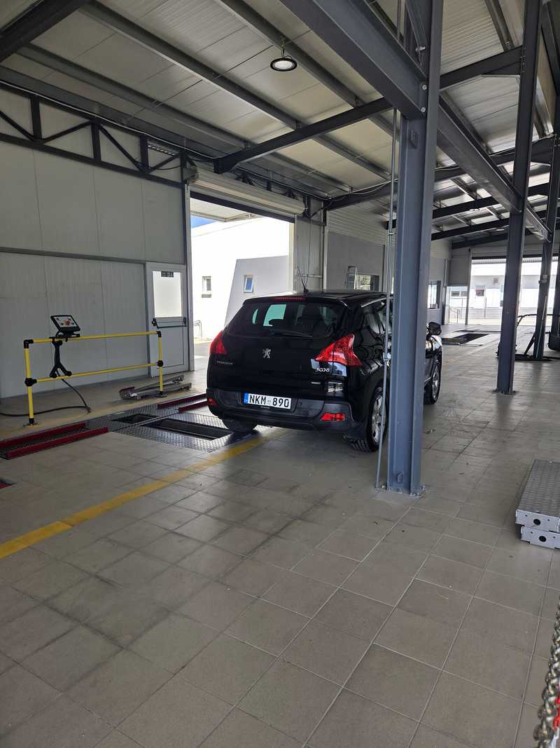 2011 Peugeot 3008 1,5L 2011 Cyprus