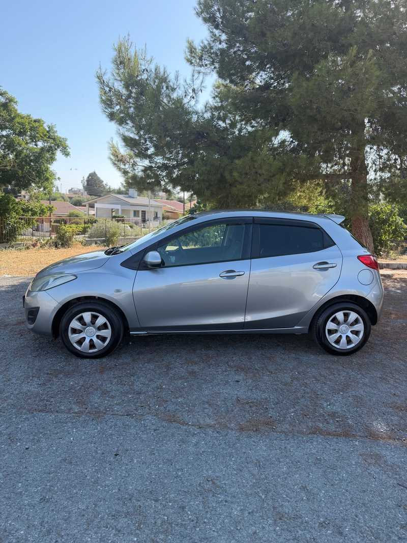 Mazda Demio 1,3L 2013