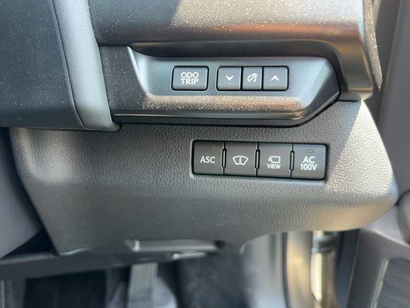 2022 Lexus UX Electric 2022 Cyprus