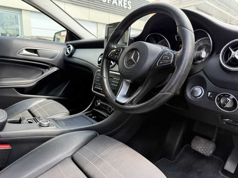 2016 Mercedes-Benz GLA-Class 1,6L 2016 Cyprus