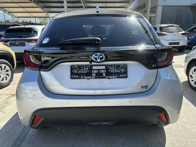 2021 Toyota Yaris 1,5L 2021 Cyprus
