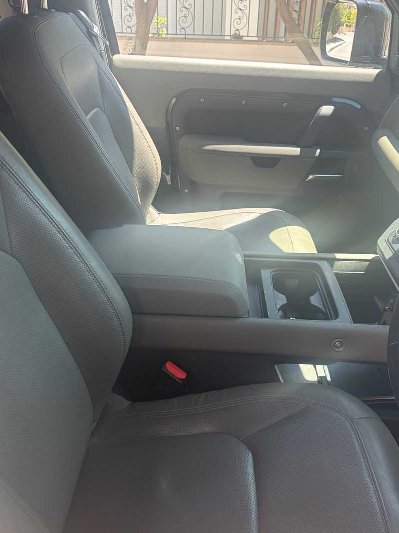 2024 Land Rover Defender 3,0L 2024 Cyprus