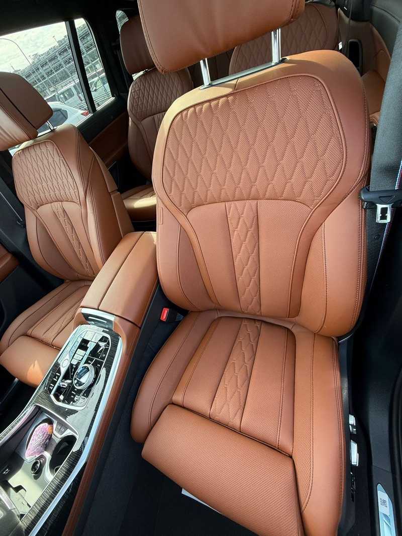 2025 BMW X7 3,0L 2025 Cyprus