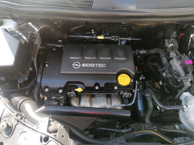 2014 Opel, Vauxhall Corsa 1,4L 2014 Cyprus