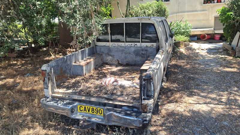 1990 Isuzu D-MAX 2,5L 1990 Cyprus