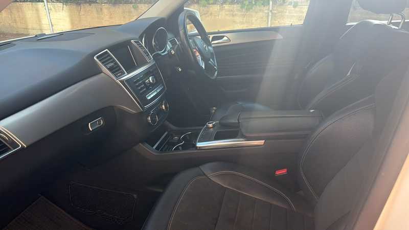2013 Mercedes-Benz M-Class 2,5L 2013 Cyprus