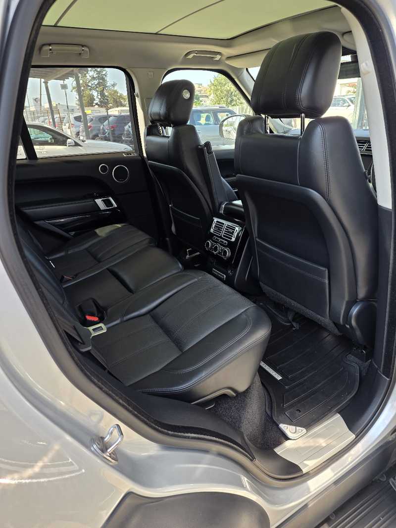 2017 Land Rover Range Rover Vogue 4,4L 2017 Cyprus