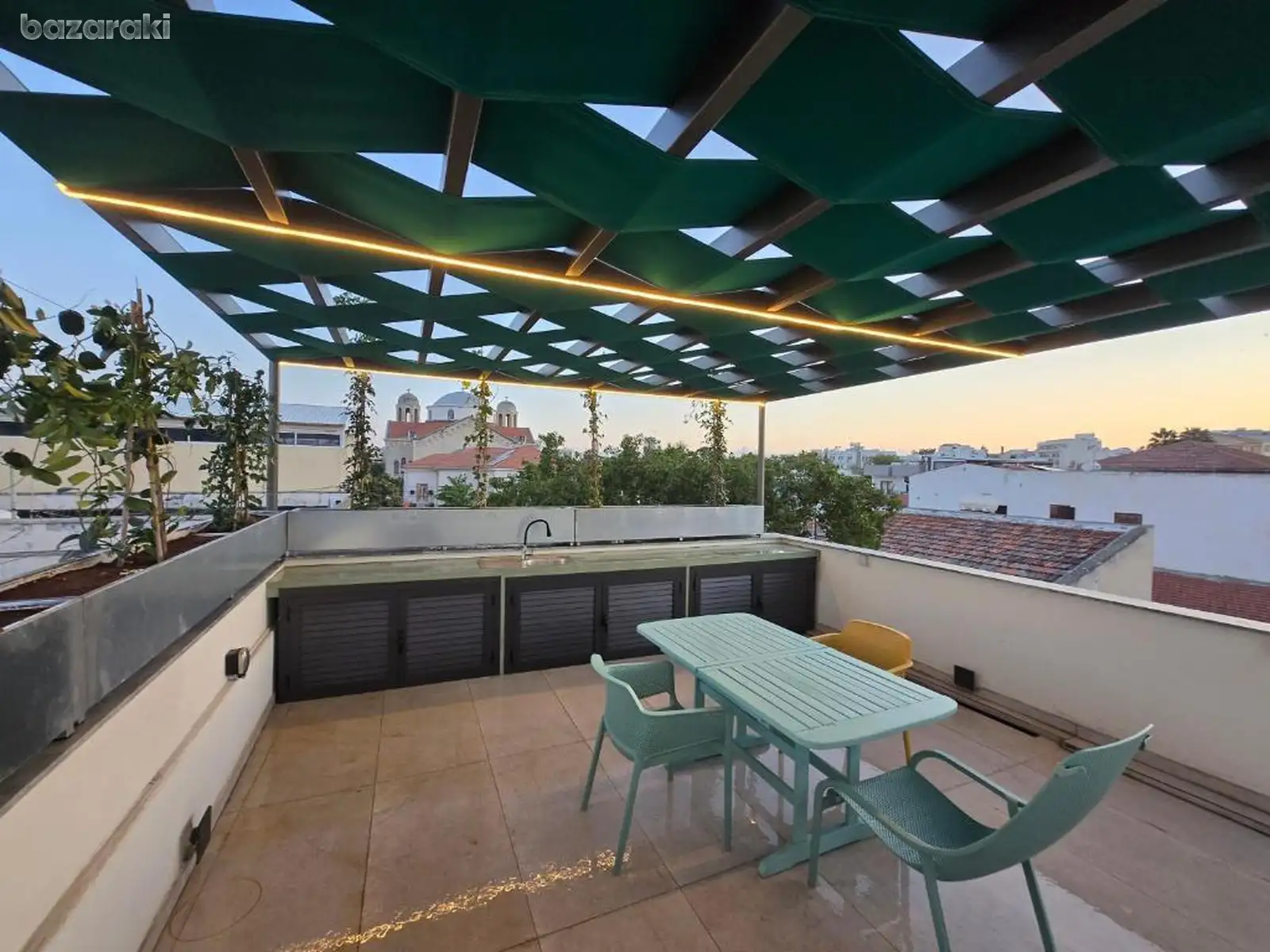 Apartment, 3 bedrooms — 2