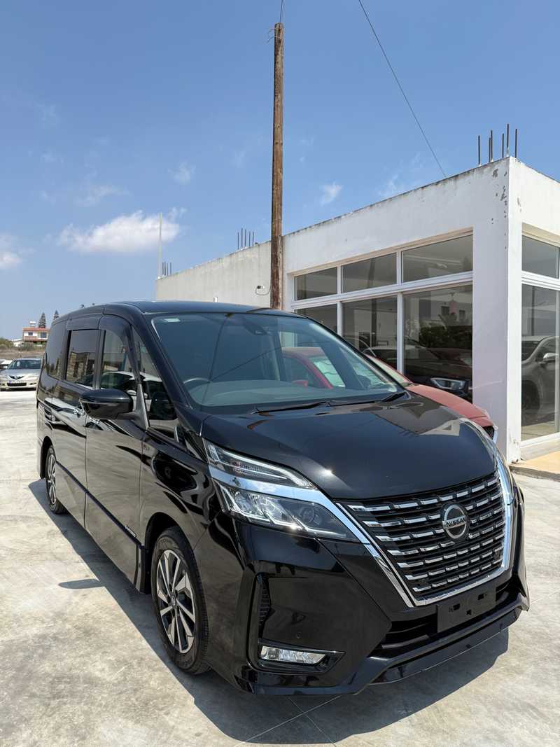 Nissan Serena 2,0L 2021