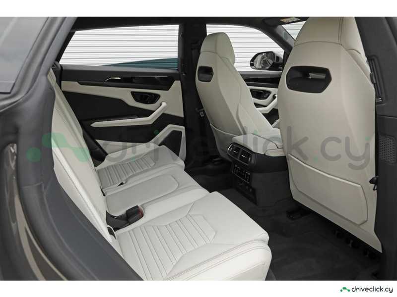 2025 Lamborghini Urus 4,0L 2025 Cyprus