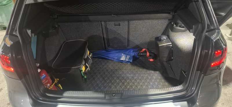 2009 Volkswagen Golf 2,0L 2009 Cyprus