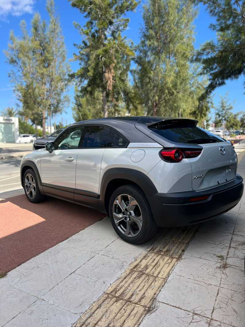 2022 Mazda ΜΧ-30 2,0L 2022 Cyprus