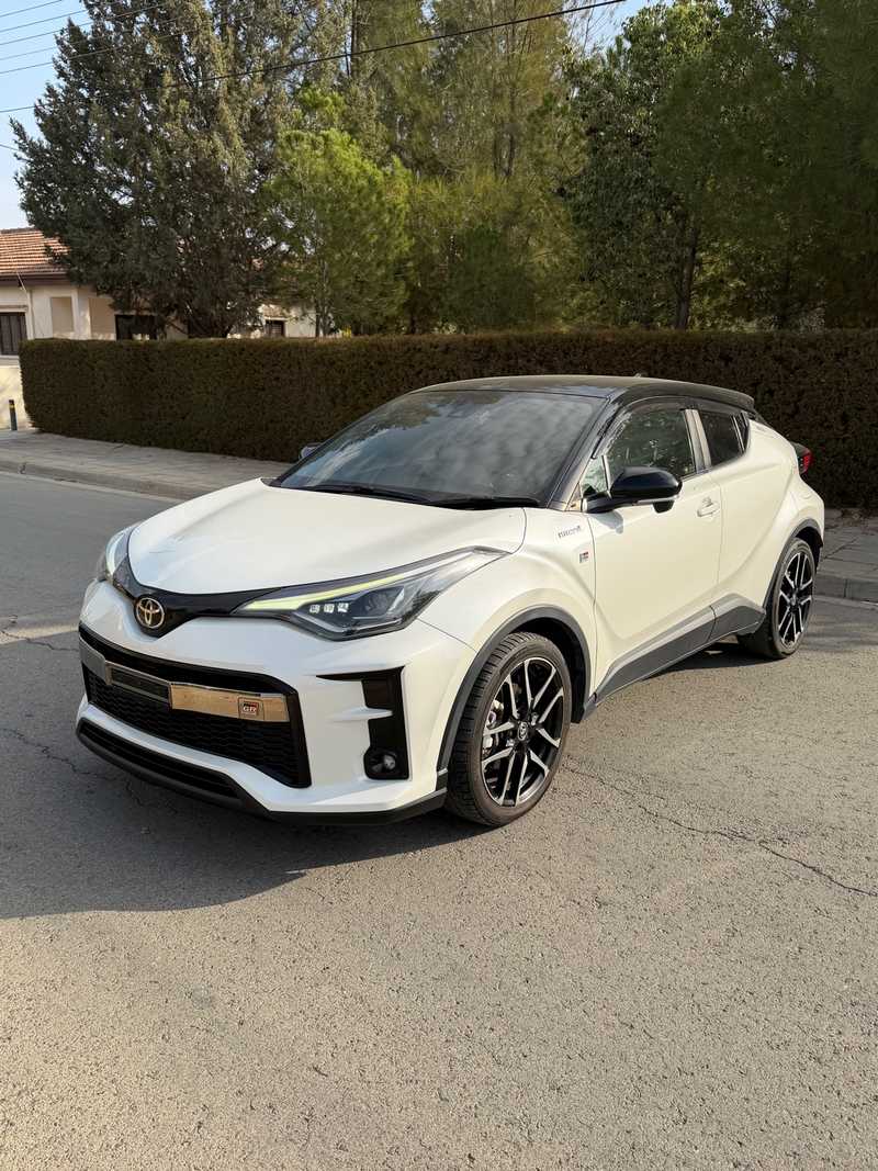 2021 Toyota C-HR 1,8L 2021 Cyprus