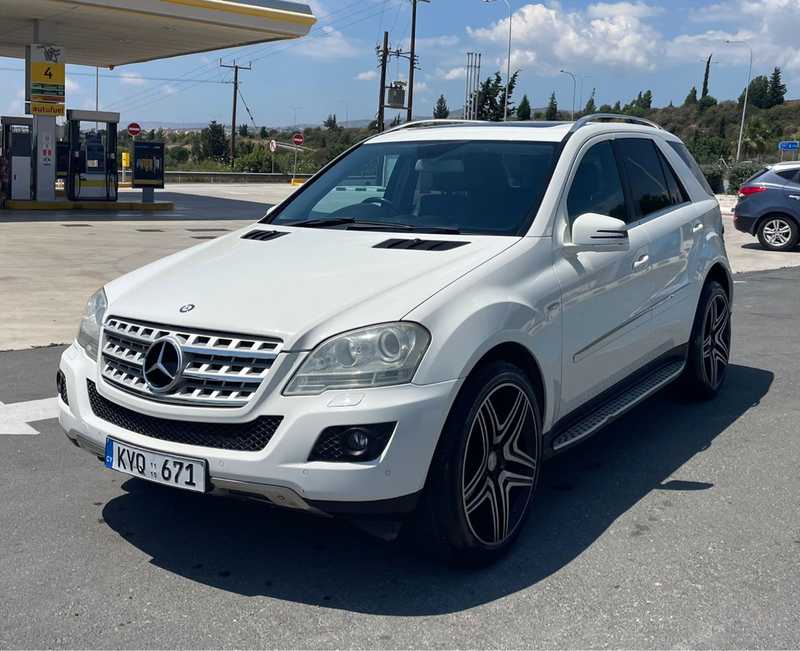 Mercedes-Benz M-Class 3,0L 2010
