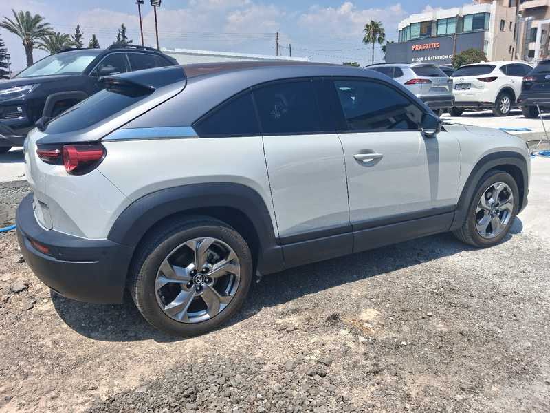 2022 Mazda ΜΧ-30 2,0L 2022 Cyprus