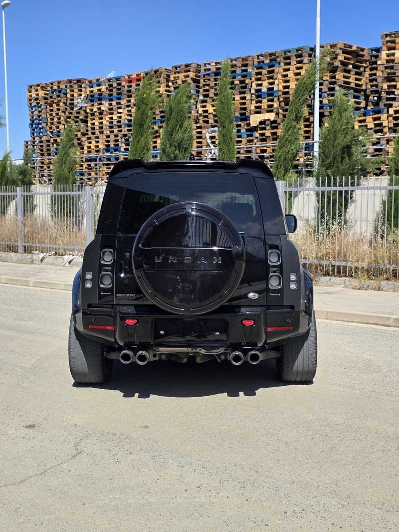 2024 Land Rover Defender 5,0L 2024 Cyprus