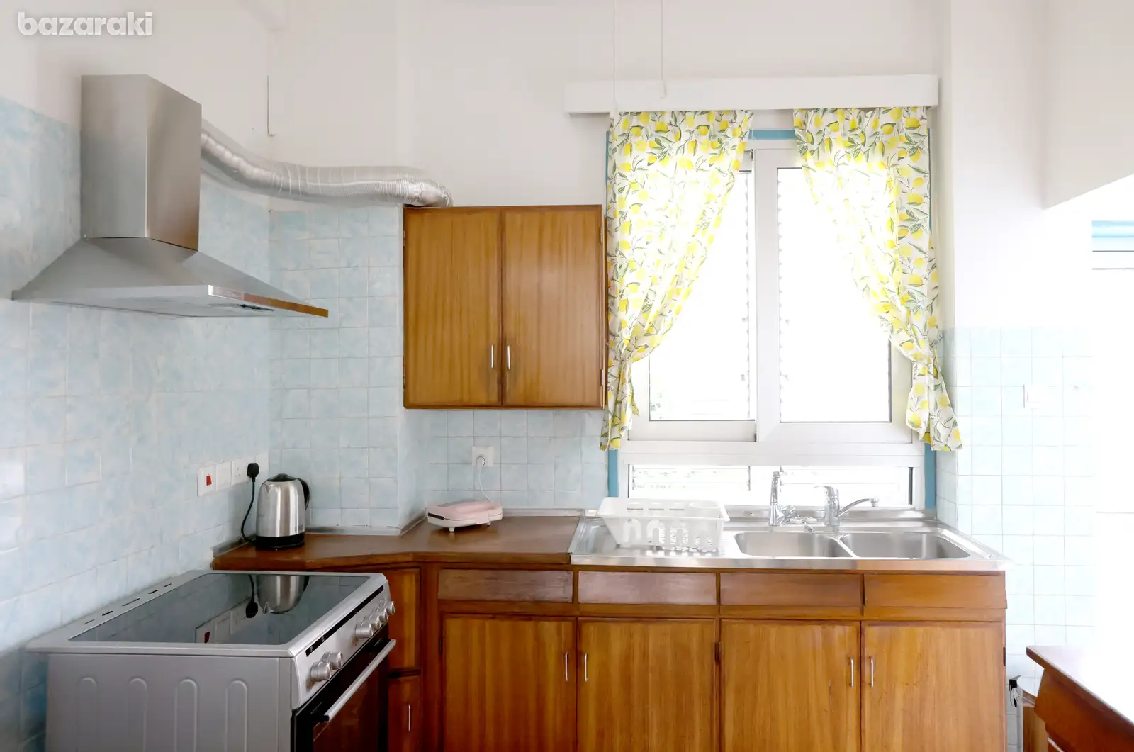 House, 3 bedrooms — 3