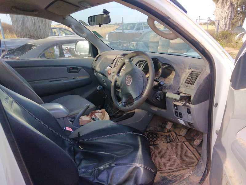 2010 Toyota Hilux 2,5L 2010 Cyprus