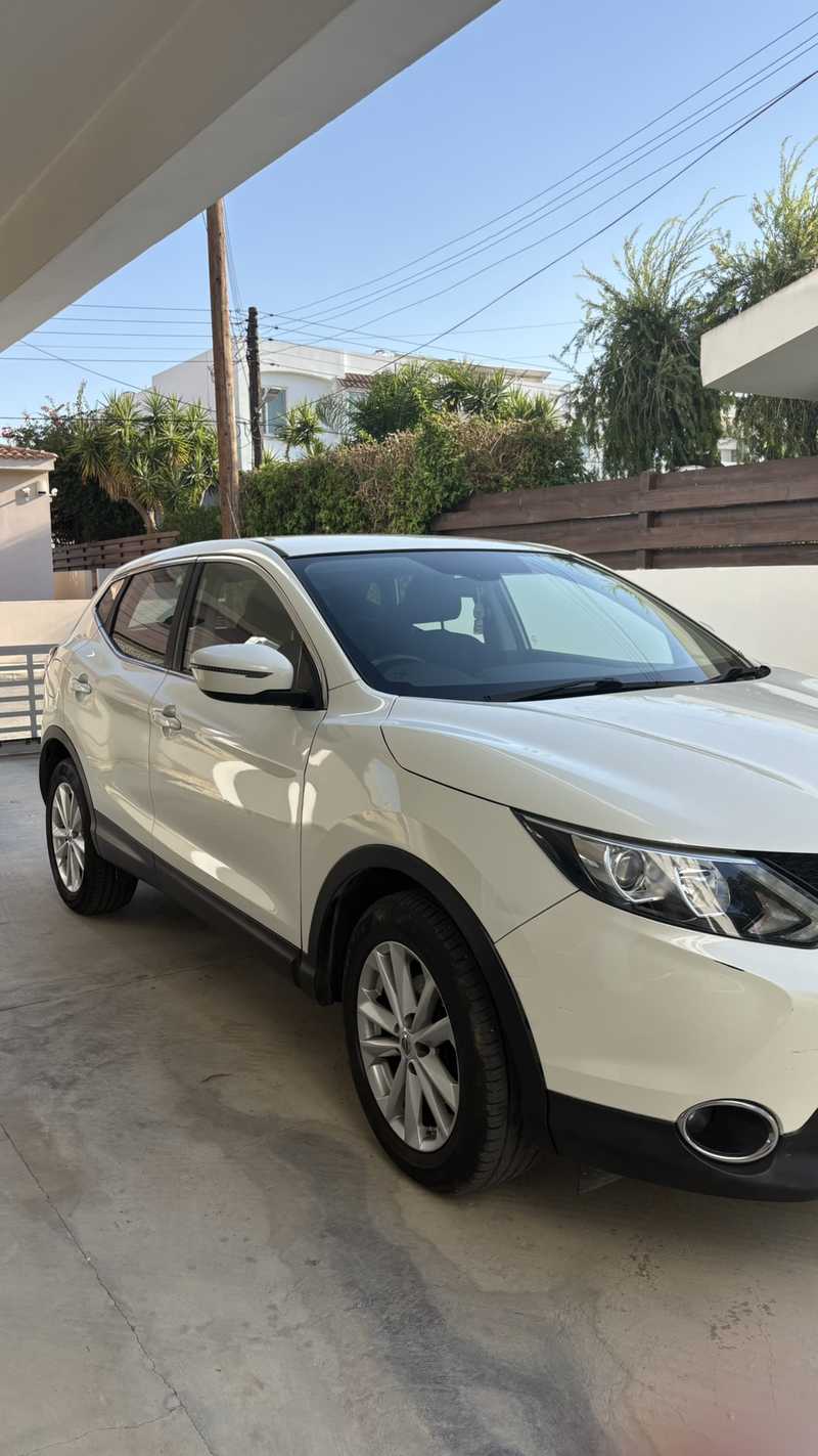 2015 Nissan Qashqai 1,6L 2015 Cyprus