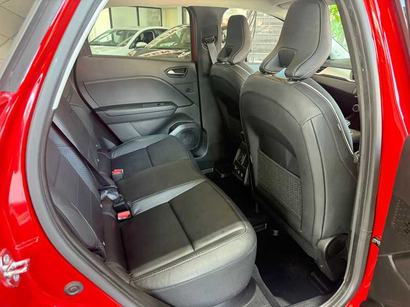 2021 Renault Captur 1,3L 2021 Cyprus