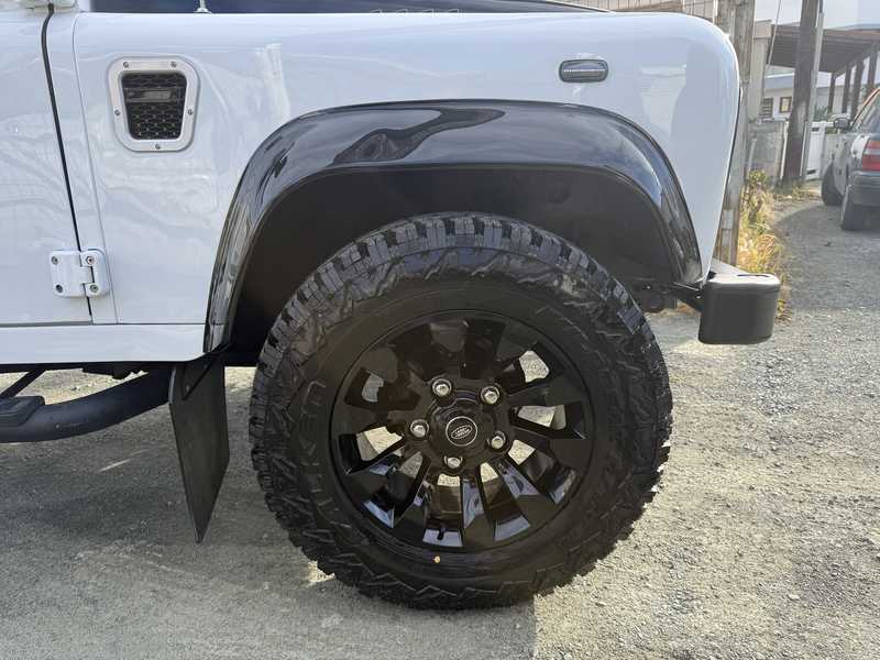 2015 Land Rover Defender 2,2L 2015 Cyprus
