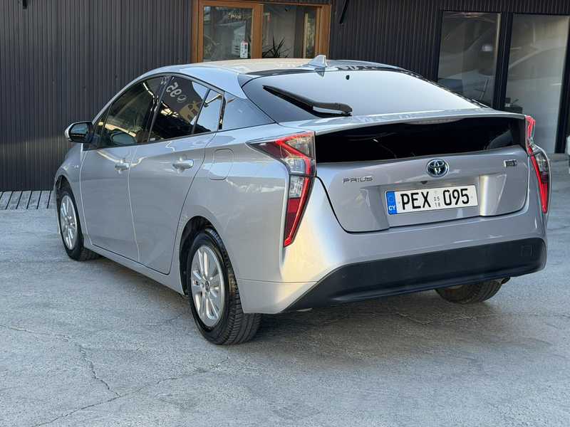 2018 Toyota Prius 1,8L 2018 Cyprus