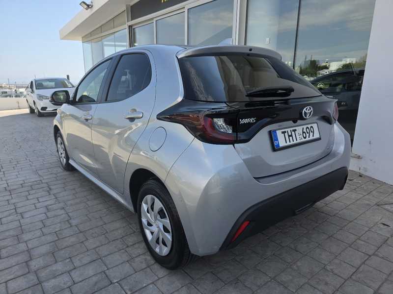2024 Toyota Yaris 1,5L 2024 Cyprus
