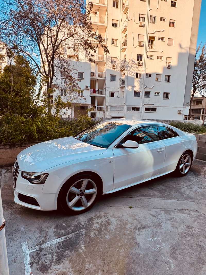2011 Audi A5 2,0L 2011 Cyprus
