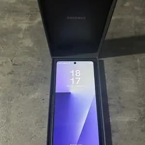 Samsung galaxy z flip 7, Larnaca — Larnaka - Agioi Anargyroi I