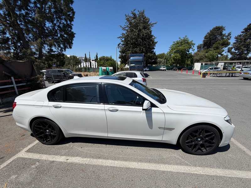 2011 BMW 7-Series 3,0L 2011 Cyprus