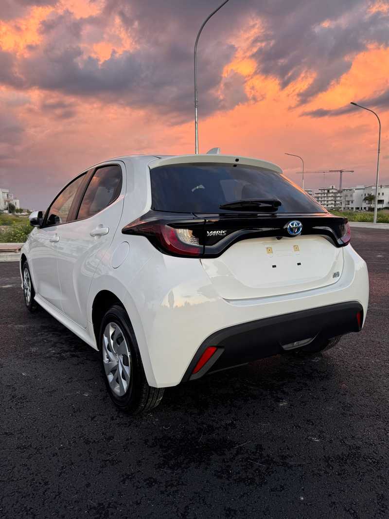 2022 Toyota Yaris 1,5L 2022 Cyprus